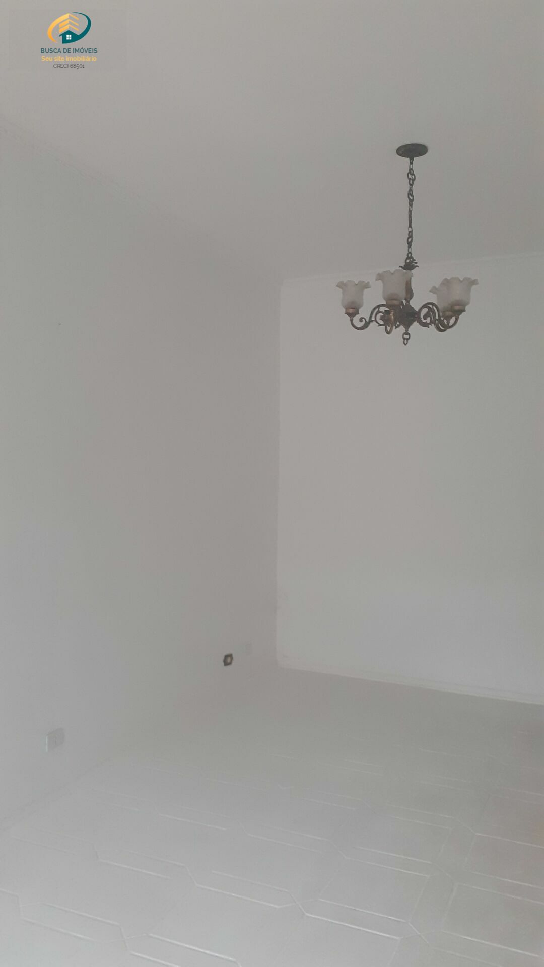 Casa à venda com 3 quartos, 180m² - Foto 2