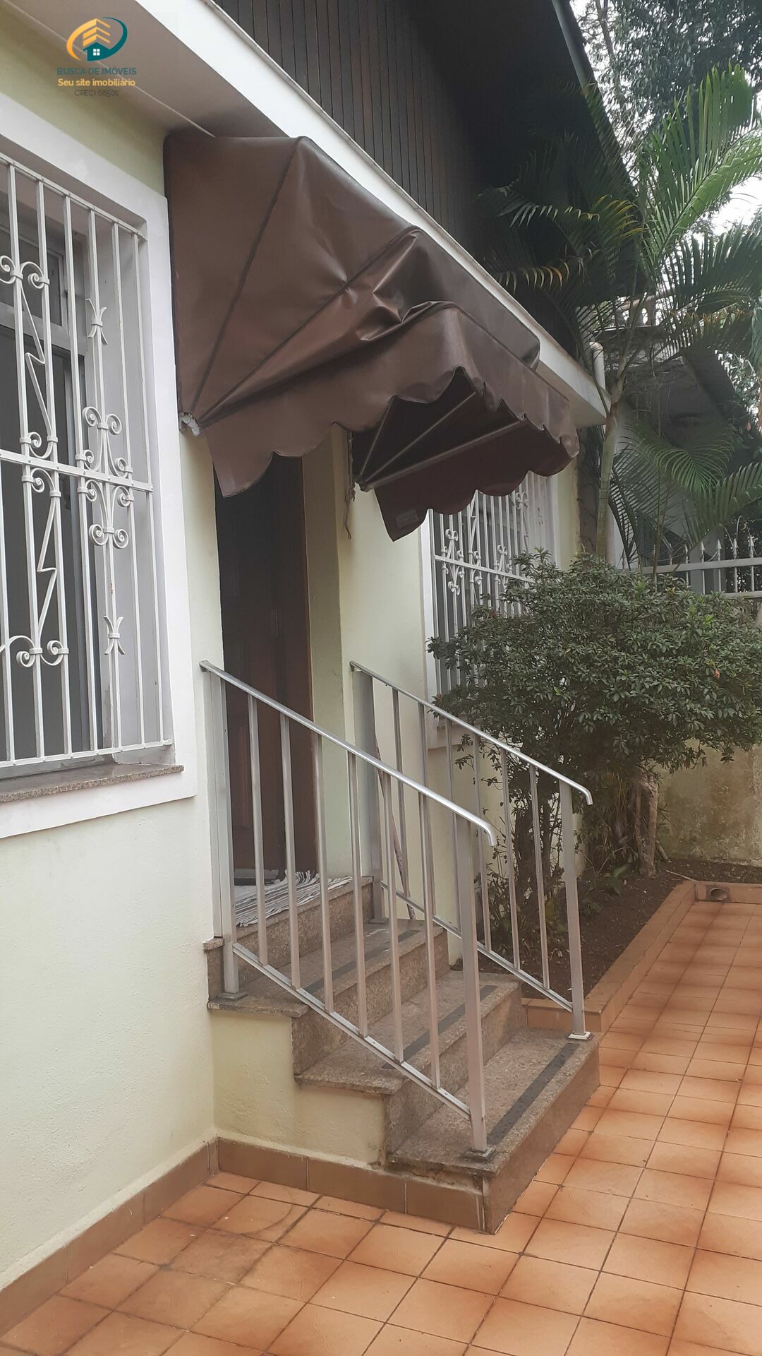 Casa à venda com 3 quartos, 180m² - Foto 1