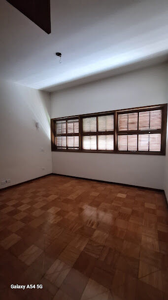 Sobrado para alugar com 3 quartos, 525m² - Foto 17