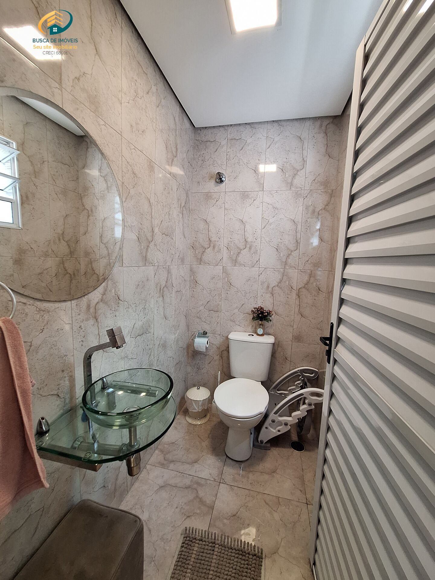 Casa à venda com 3 quartos, 250m² - Foto 11