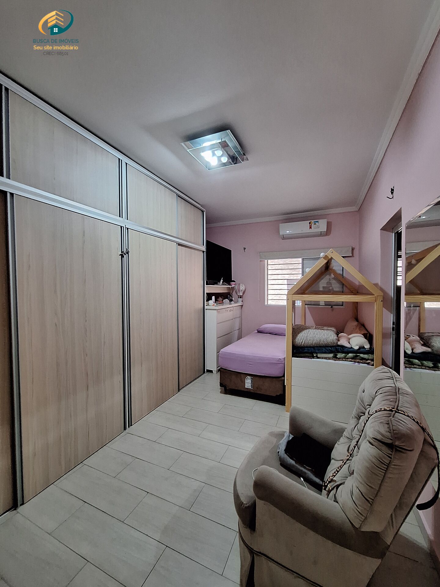 Casa à venda com 3 quartos, 250m² - Foto 10