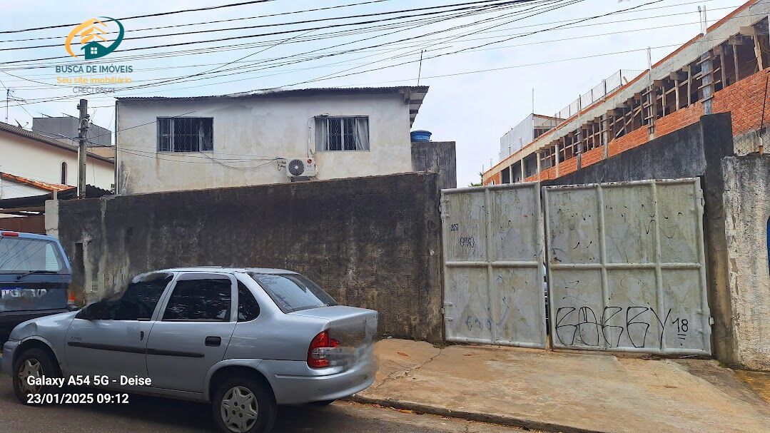 Sobrado à venda com 4 quartos, 140m² - Foto 1