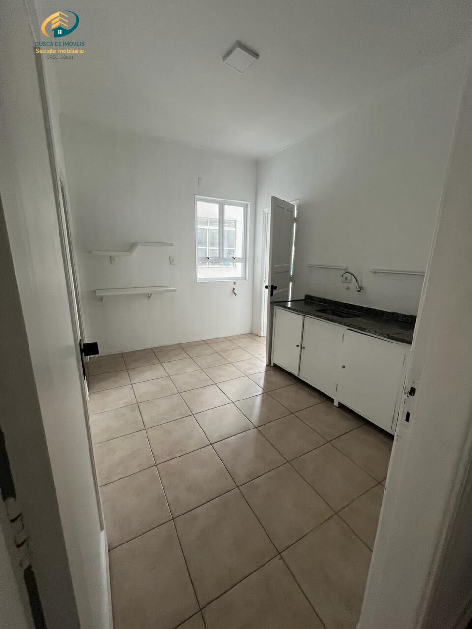 Apartamento para alugar com 3 quartos, 130m² - Foto 4