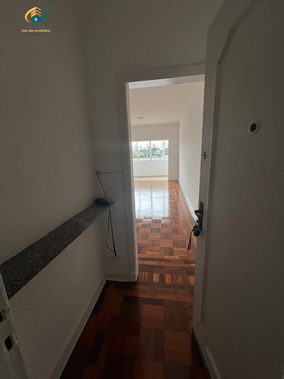 Apartamento para alugar com 3 quartos, 130m² - Foto 11