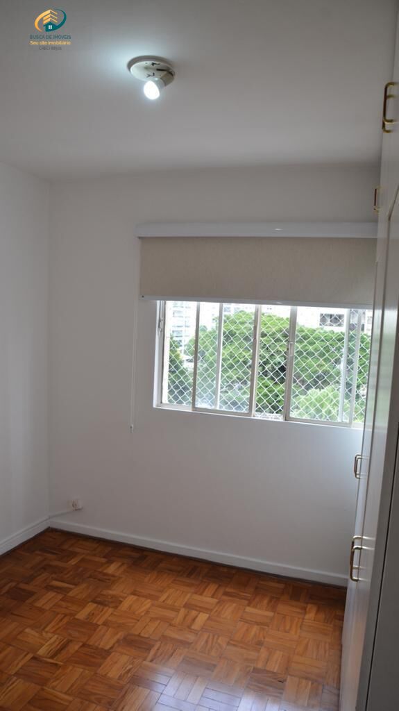 Apartamento para alugar com 3 quartos, 130m² - Foto 18