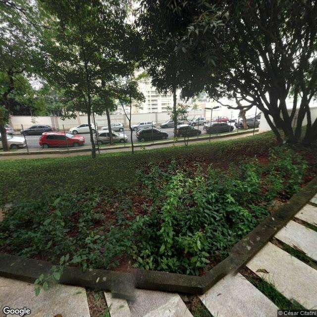 Imagem estática do "Street View" da localização