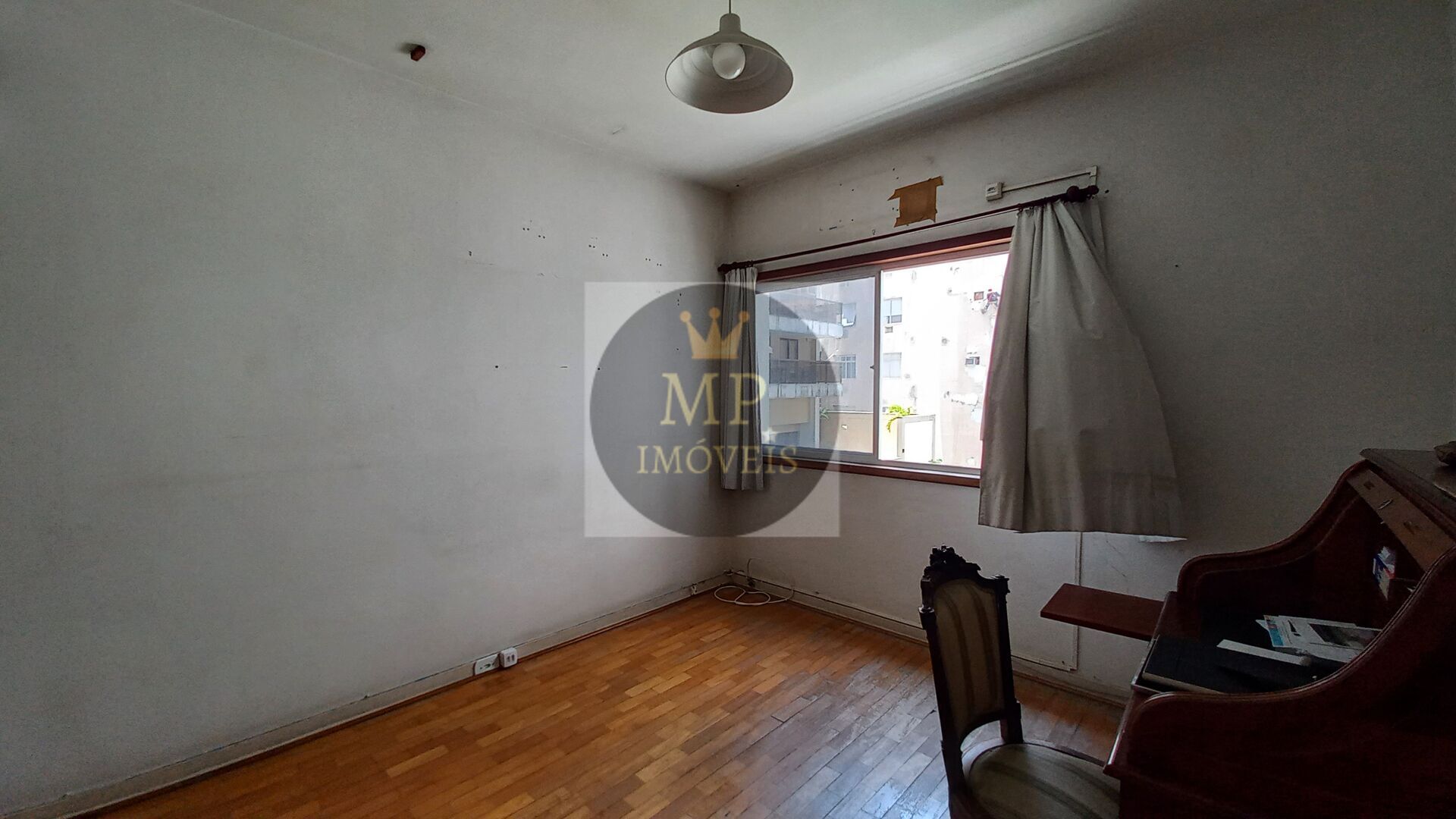 Apartamento à venda com 4 quartos, 204m² - Foto 17