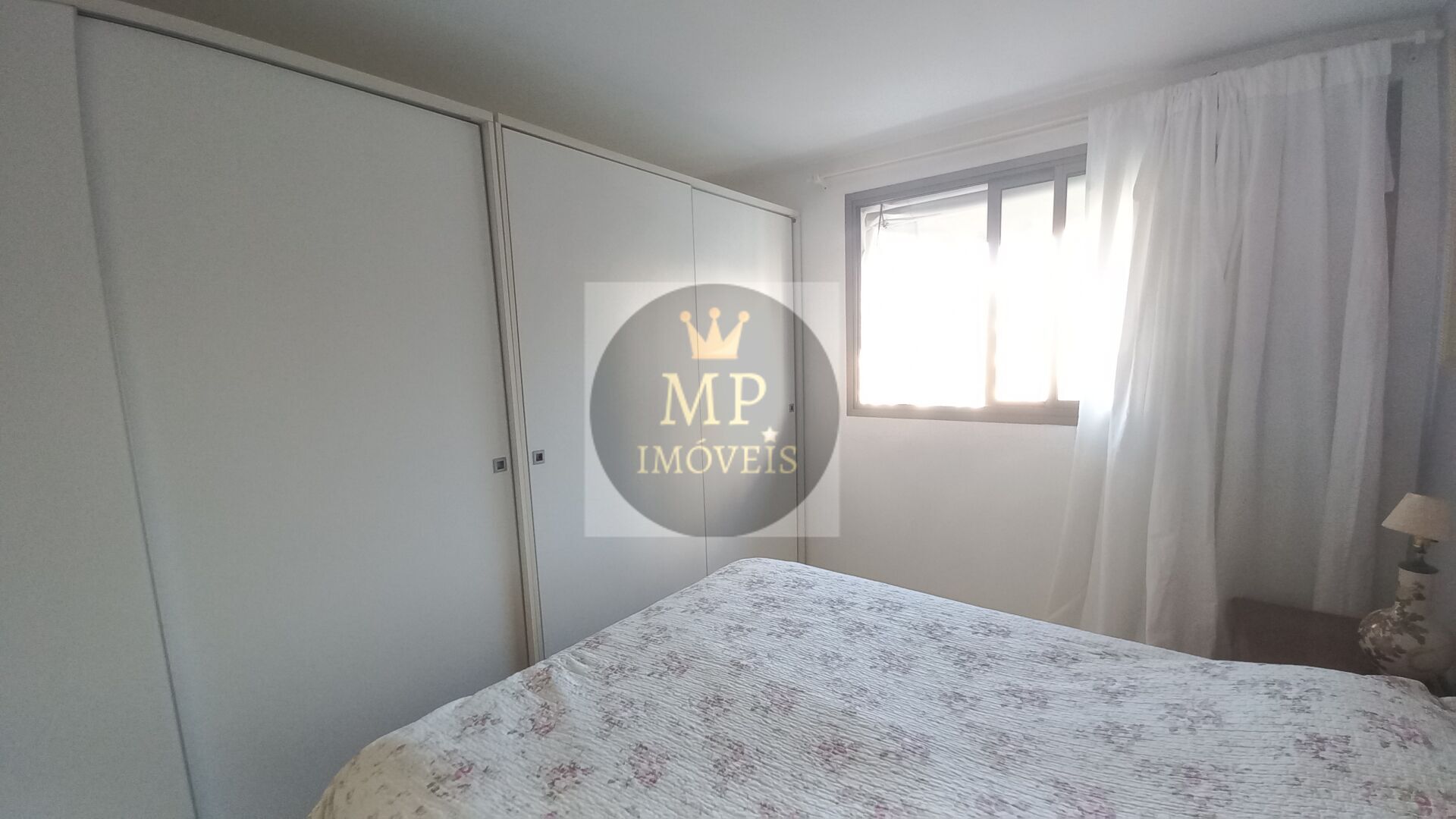 Apartamento à venda com 3 quartos, 142m² - Foto 10