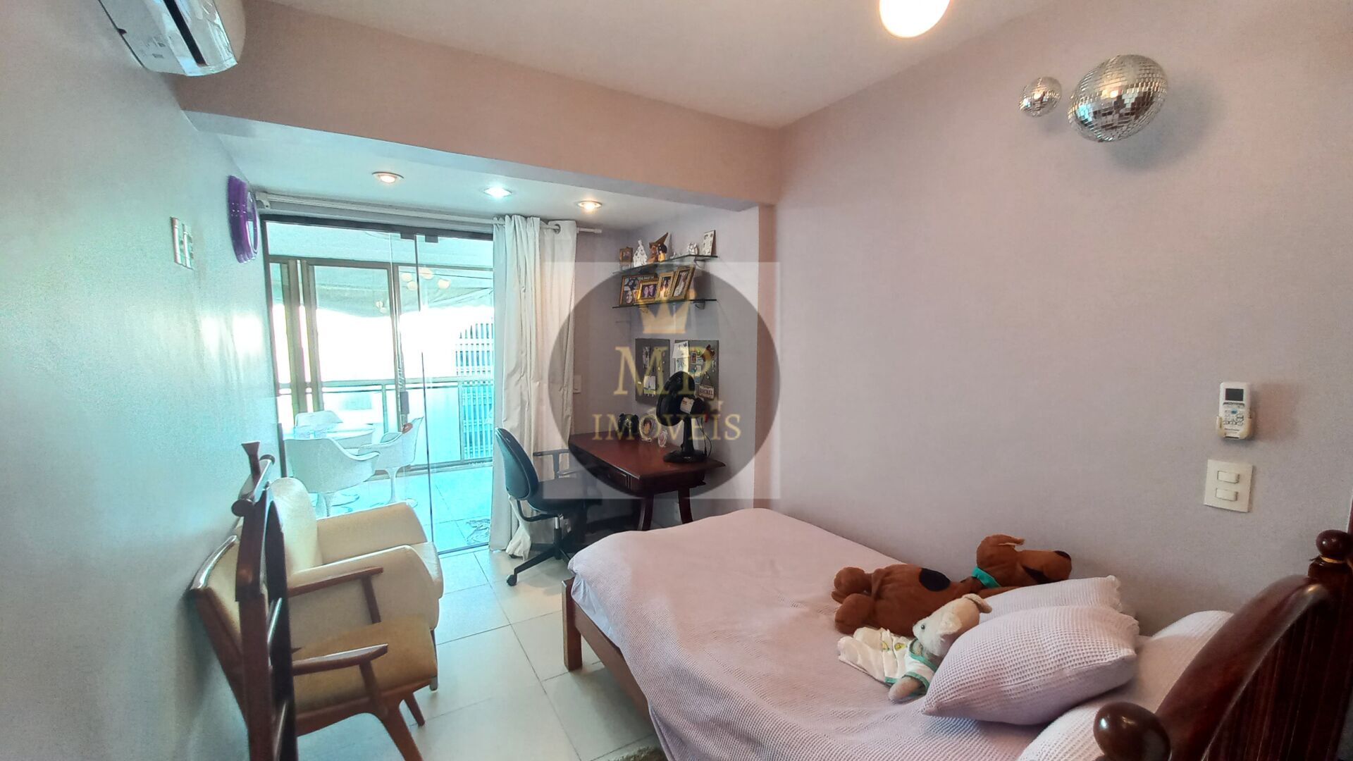 Apartamento à venda com 3 quartos, 142m² - Foto 25