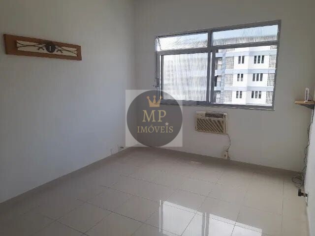 Apartamento à venda com 2 quartos, 70m² - Foto 14