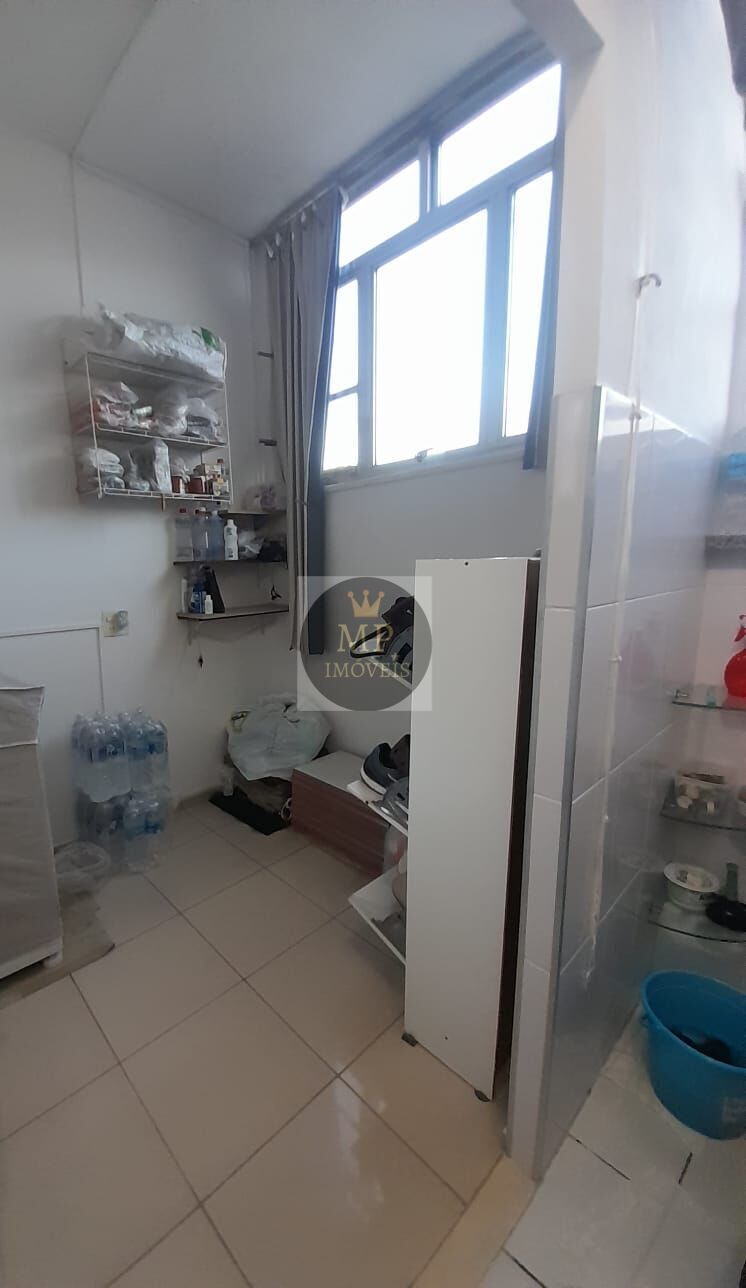 Apartamento à venda com 2 quartos, 70m² - Foto 11