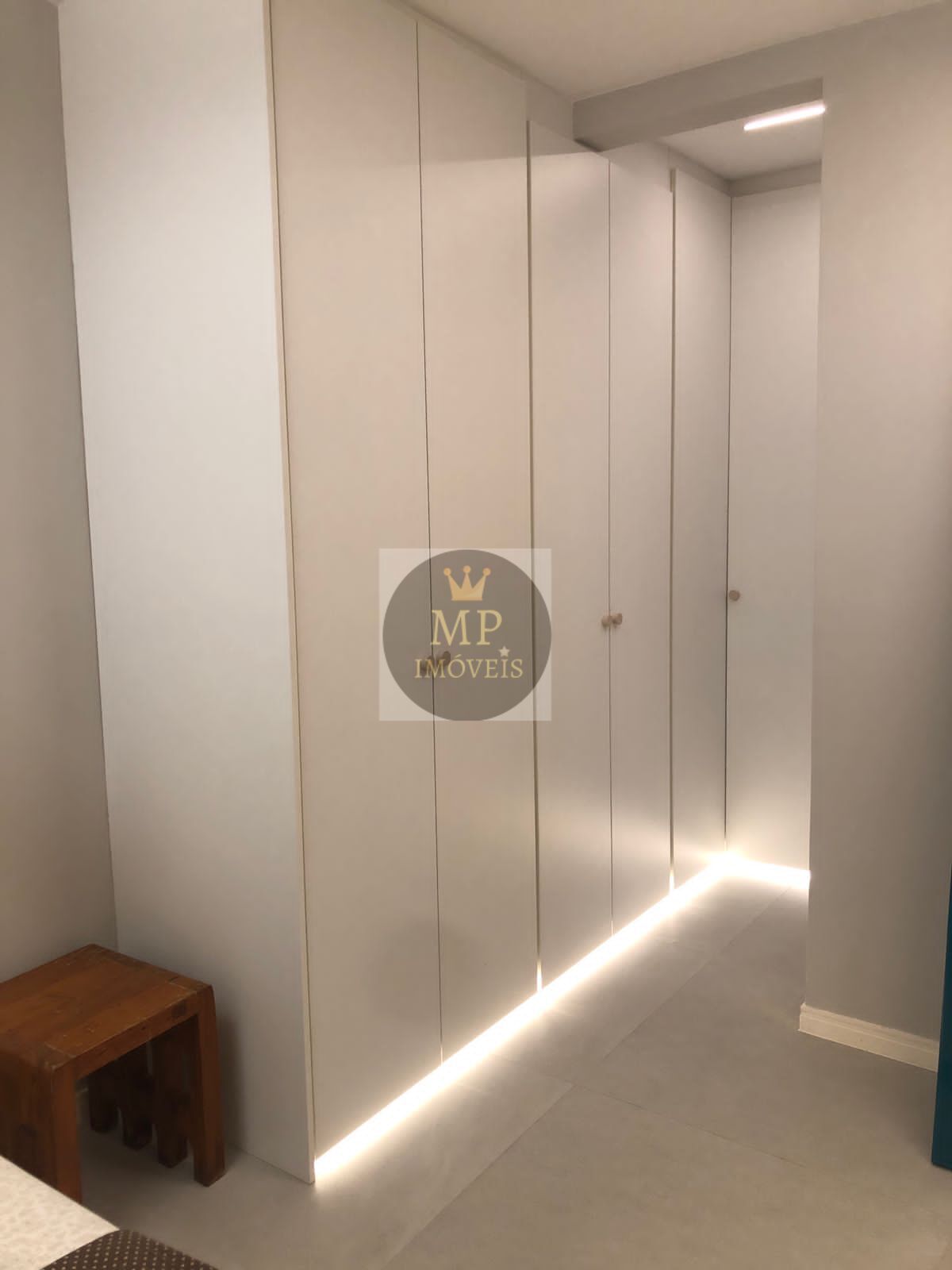 Apartamento à venda com 3 quartos, 120m² - Foto 23