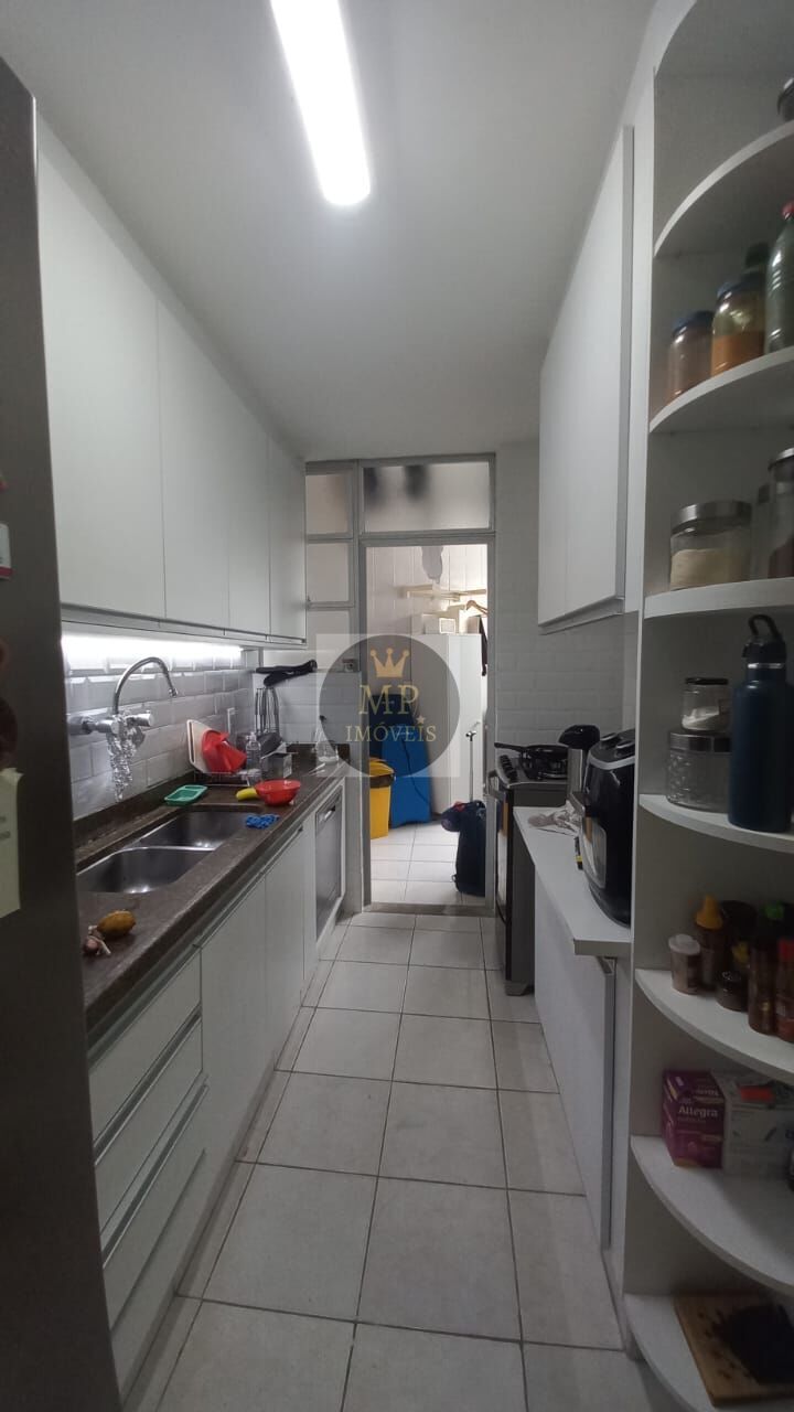 Apartamento para alugar com 3 quartos, 200m² - Foto 27