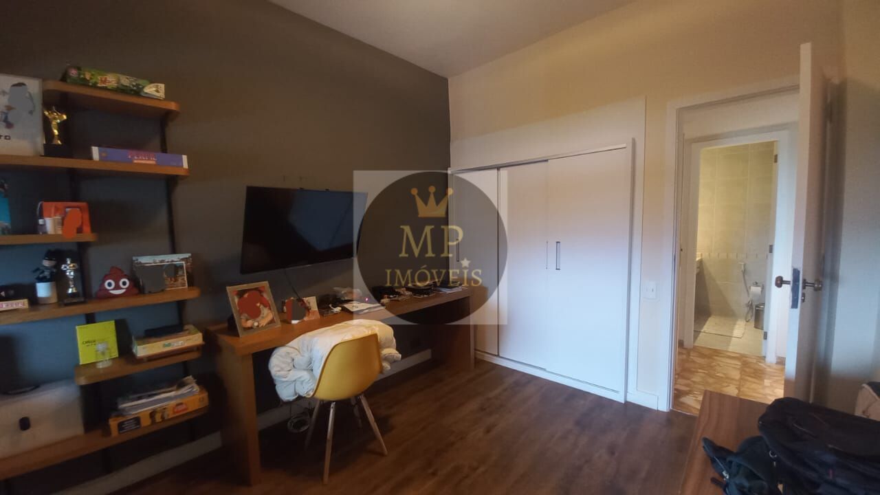 Apartamento para alugar com 3 quartos, 200m² - Foto 17