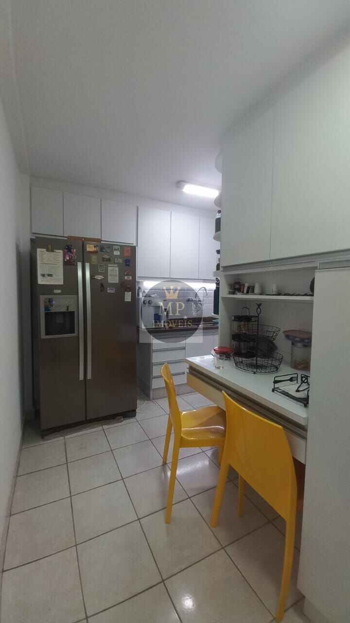 Apartamento para alugar com 3 quartos, 200m² - Foto 26