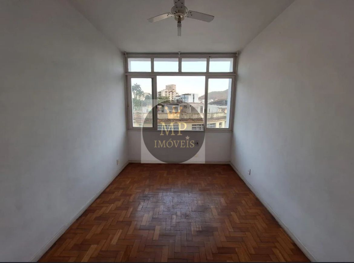 Apartamento à venda com 1 quarto, 48m² - Foto 4