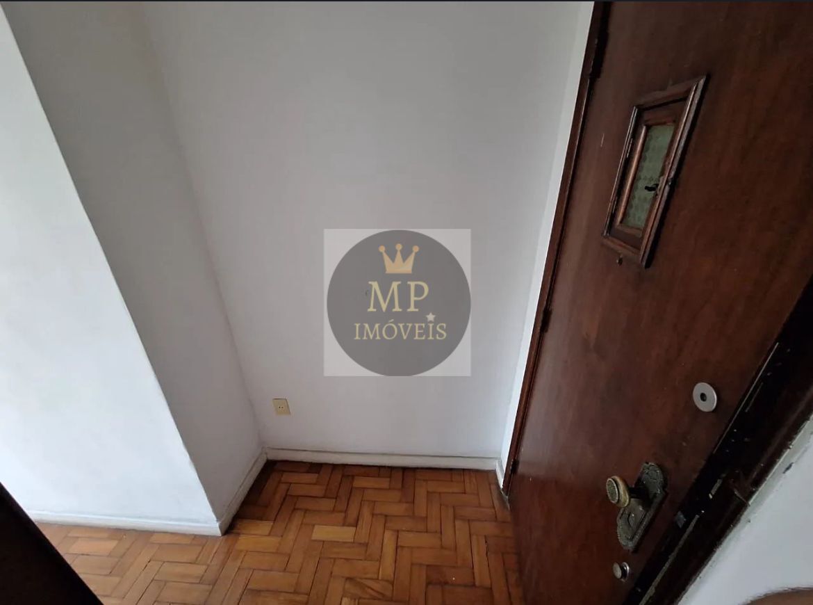 Apartamento à venda com 1 quarto, 48m² - Foto 2