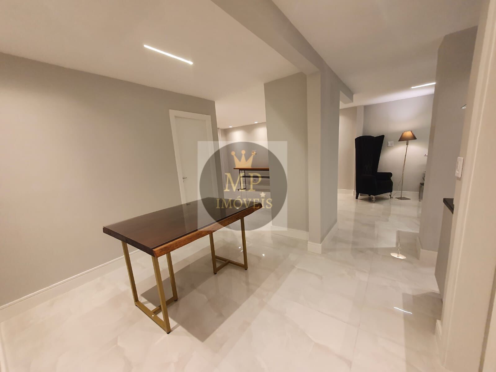 Apartamento à venda com 2 quartos, 116m² - Foto 11