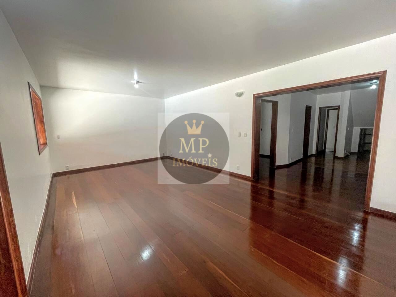 Casa à venda com 5 quartos, 473m² - Foto 13