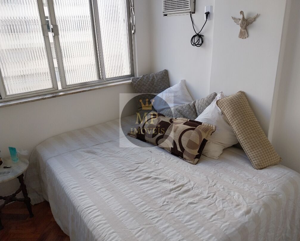 Apartamento à venda com 1 quarto, 40m² - Foto 11