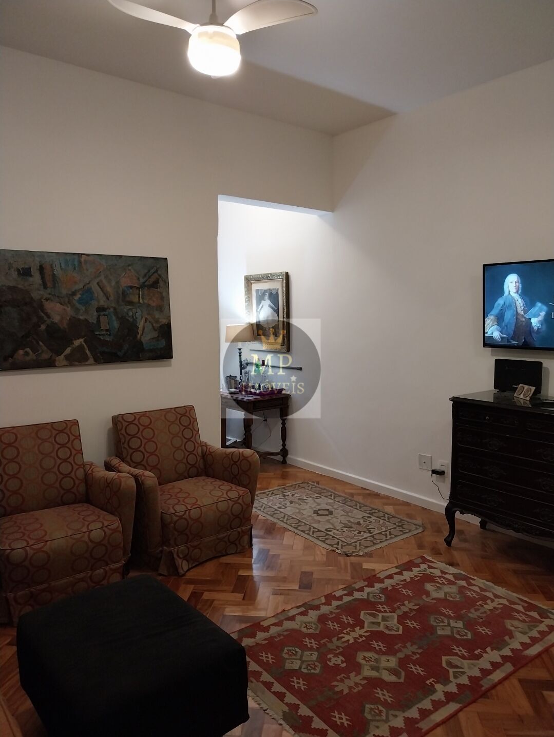 Apartamento à venda com 1 quarto, 40m² - Foto 5