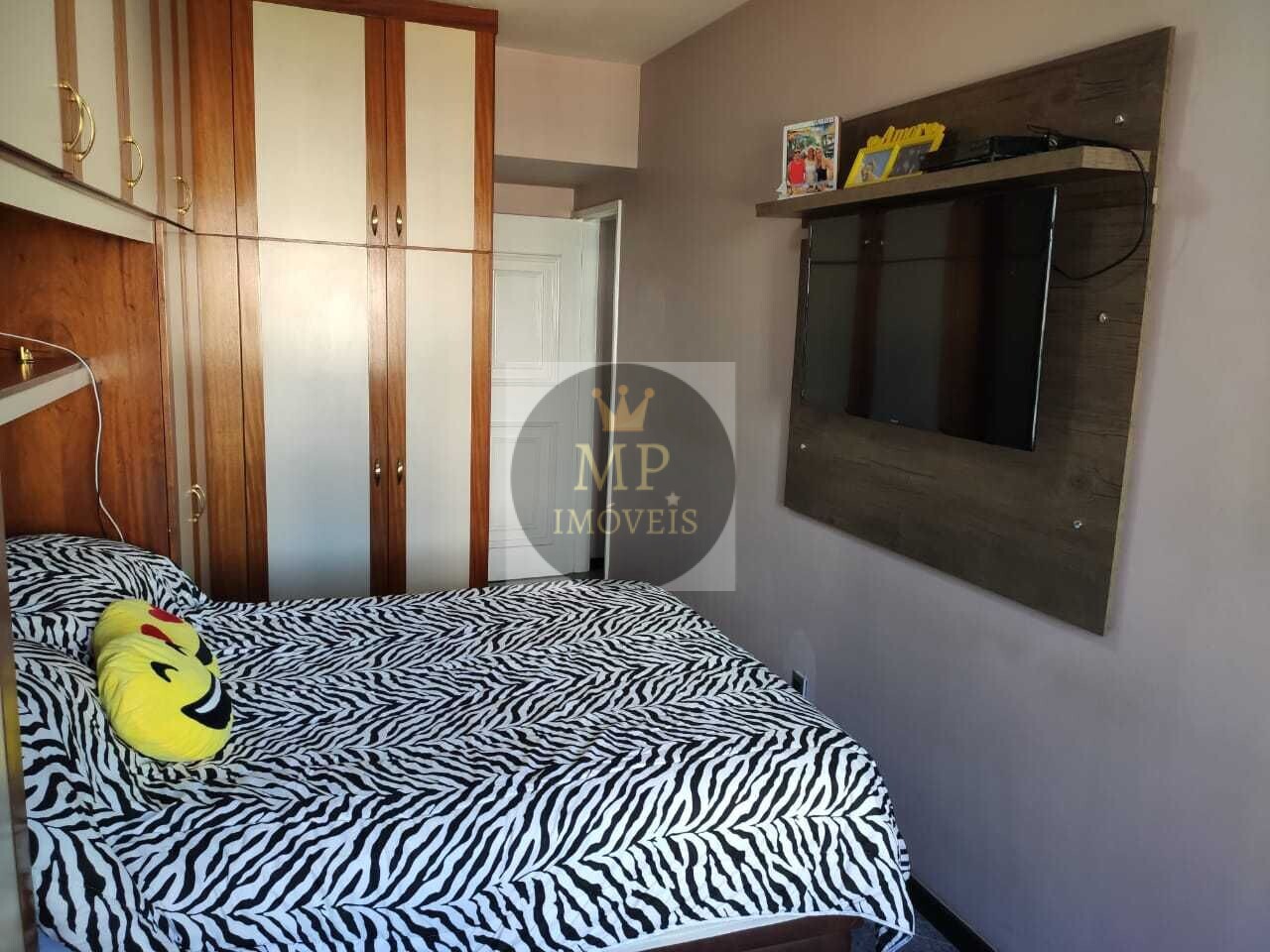 Apartamento à venda com 3 quartos, 107m² - Foto 10