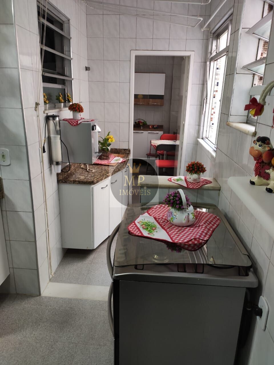 Apartamento à venda com 3 quartos, 107m² - Foto 19