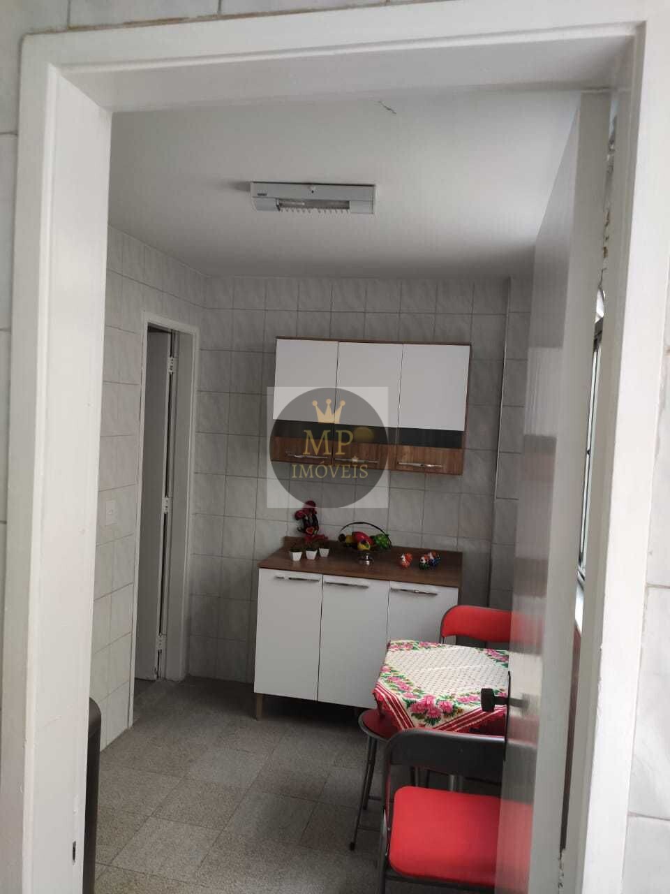 Apartamento à venda com 3 quartos, 107m² - Foto 20