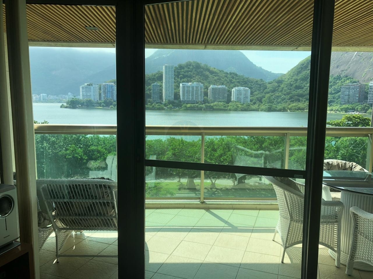 Apartamento à venda com 2 quartos, 91m² - Foto 4