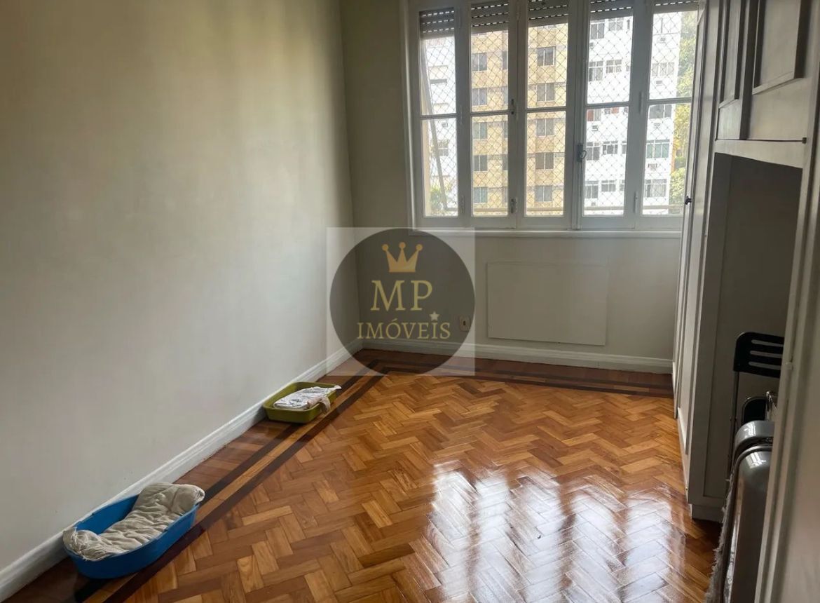 Apartamento à venda com 2 quartos, 78m² - Foto 4