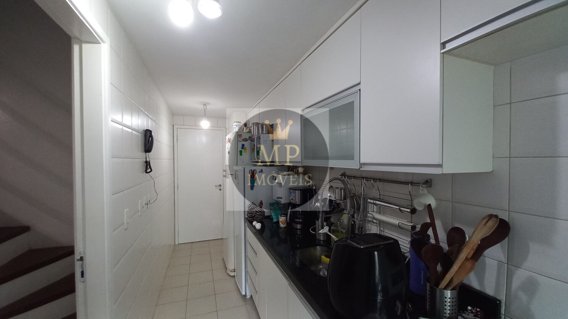 Apartamento à venda com 3 quartos, 106m² - Foto 7