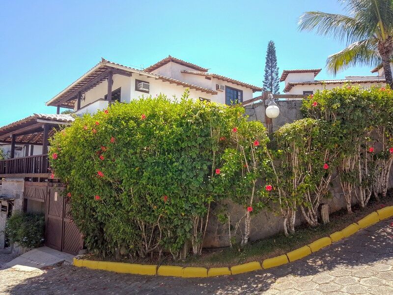 Casa à venda com 5 quartos, 205m² - Foto 2