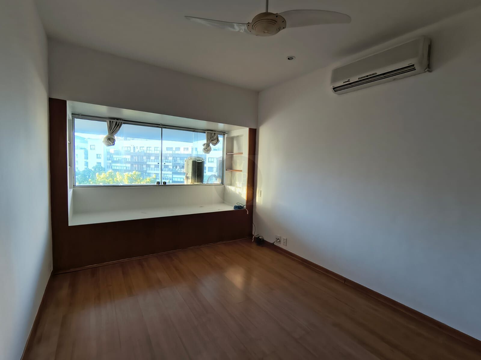 Apartamento, 4 quartos, 300 m² - Foto 12