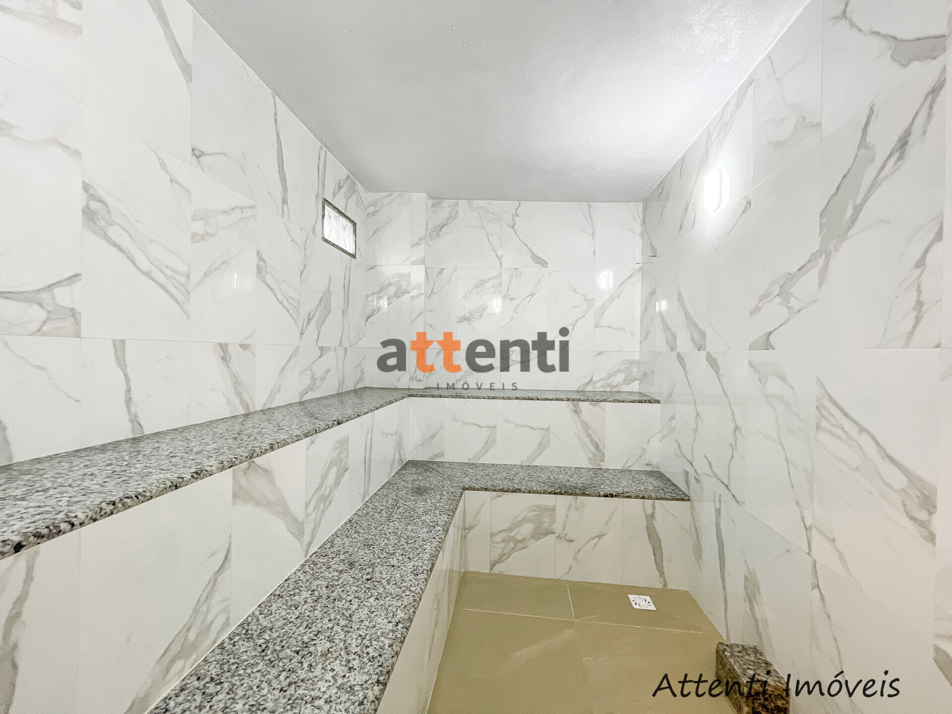 Apartamento à venda com 2 quartos, 90m² - Foto 22