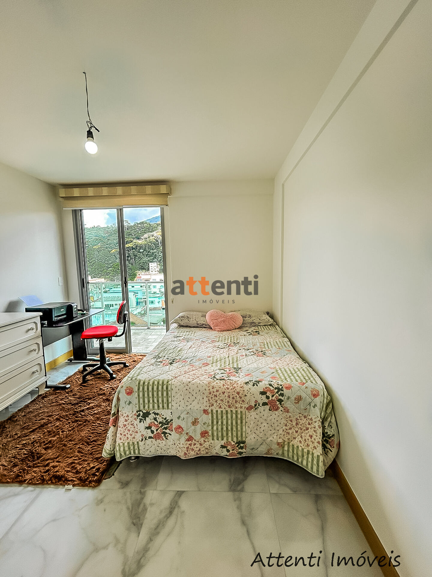 Apartamento à venda com 2 quartos, 94m² - Foto 8