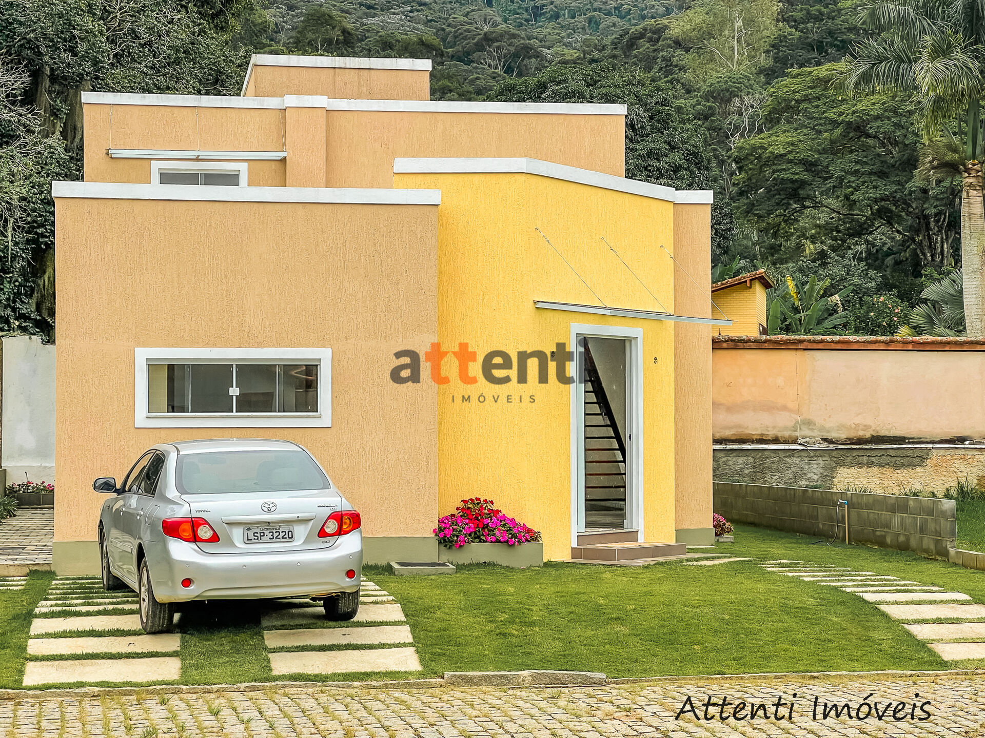 Casa à venda com 3 quartos, 145m² - Foto 4