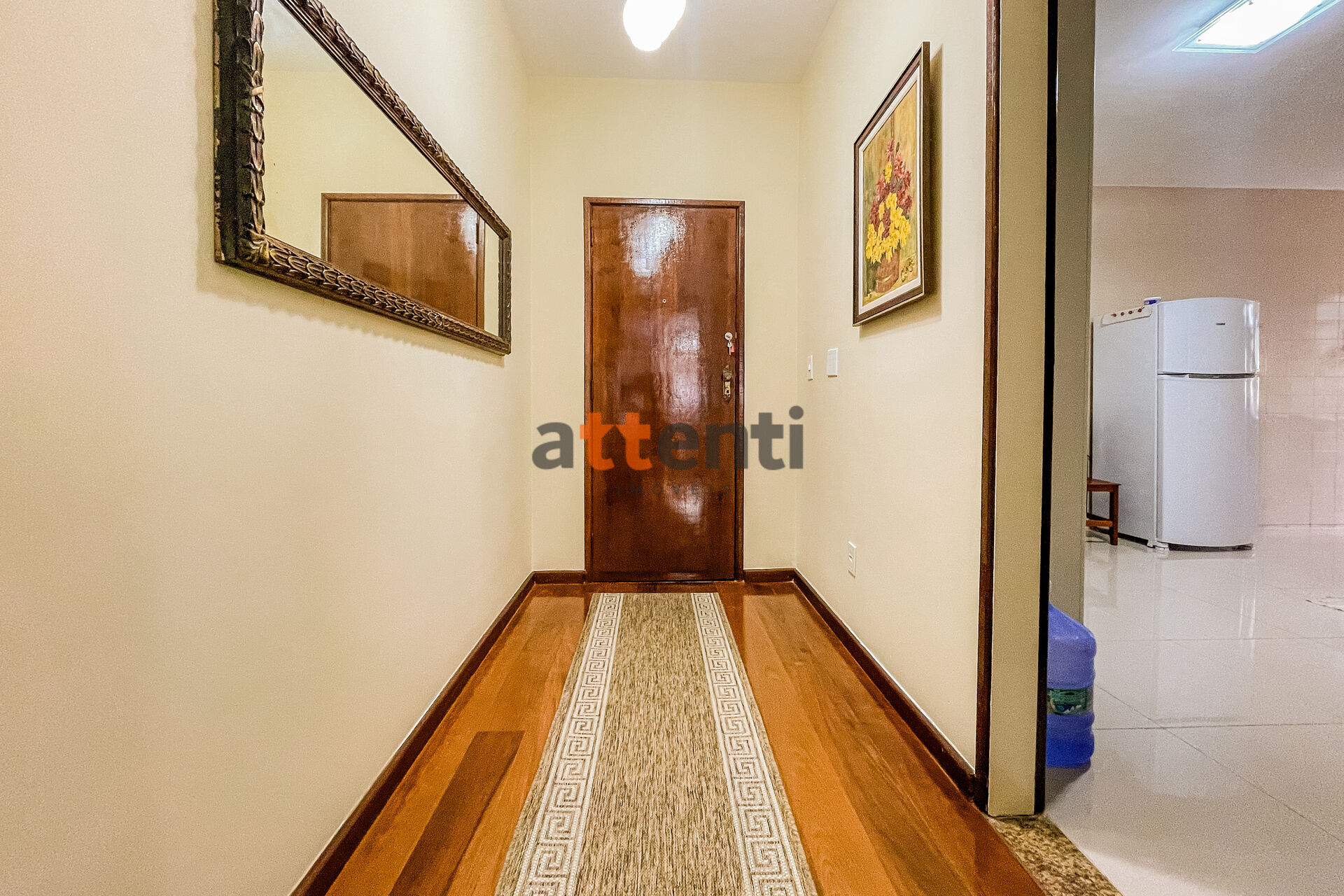 Apartamento à venda com 4 quartos, 131m² - Foto 9