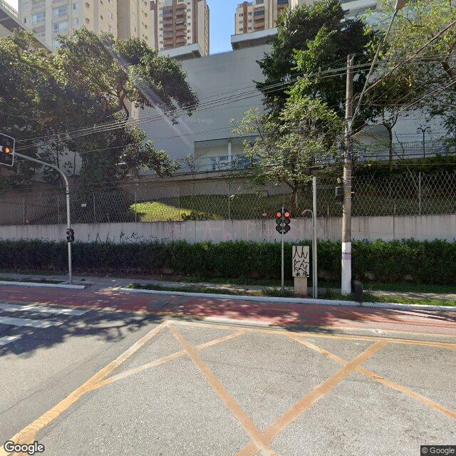 Imagem estática do "Street View" da localização