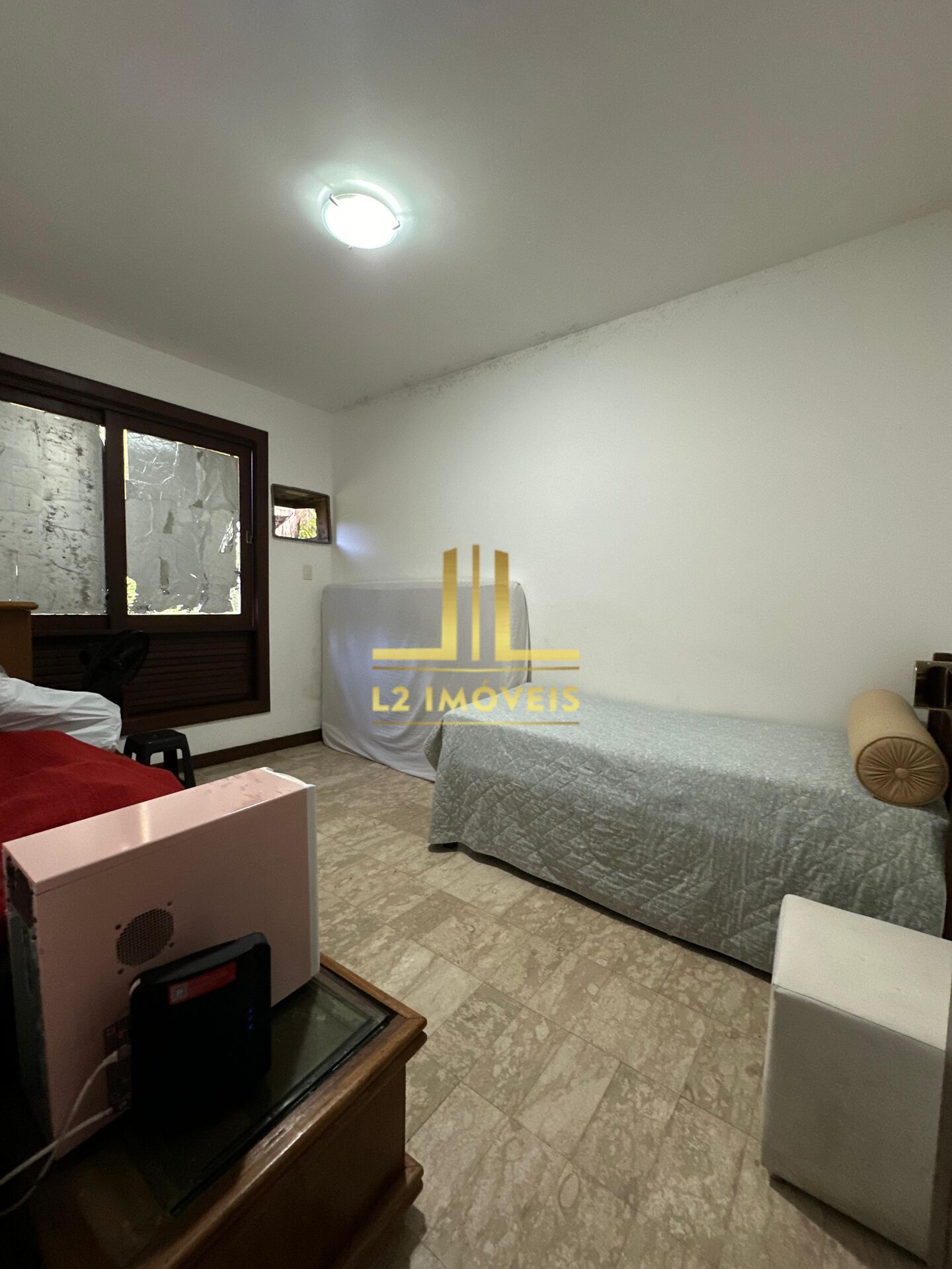 Casa à venda com 4 quartos, 300m² - Foto 16
