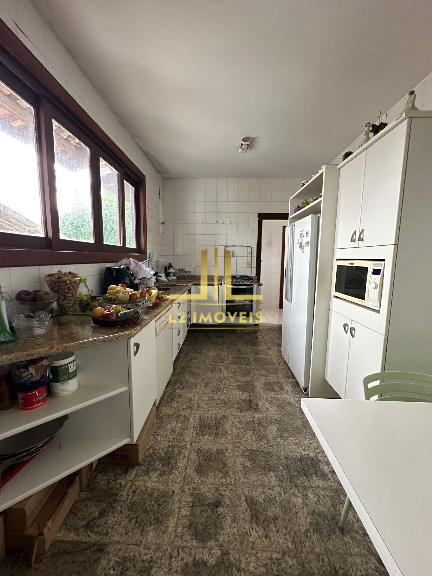 Casa à venda com 4 quartos, 300m² - Foto 17