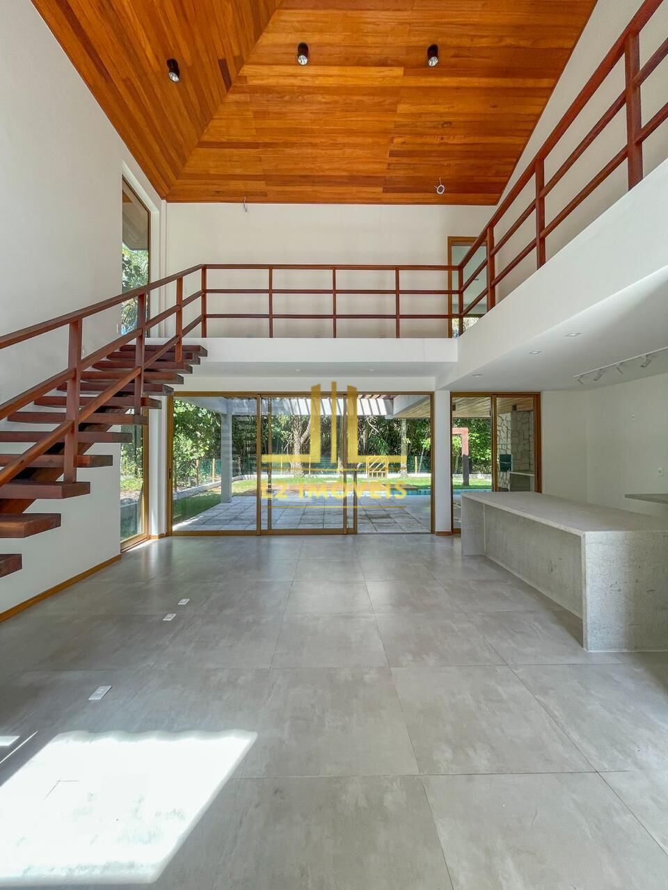 Casa à venda com 4 quartos, 230m² - Foto 15