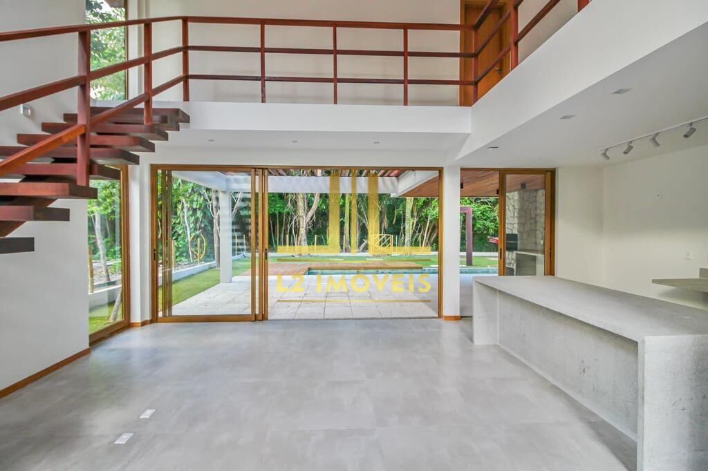 Casa à venda com 4 quartos, 230m² - Foto 12