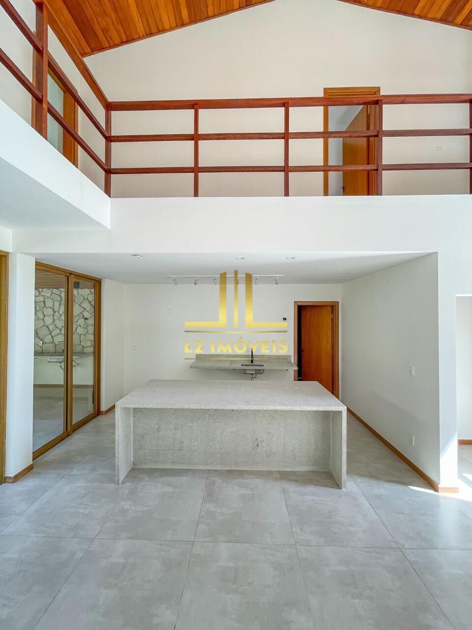 Casa à venda com 4 quartos, 230m² - Foto 24