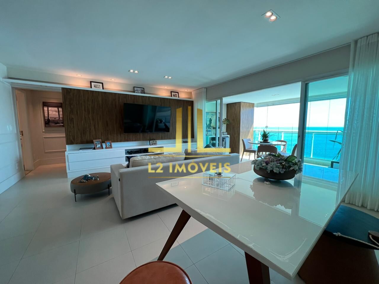 Apartamento à venda com 1 quarto, 88m² - Foto 2