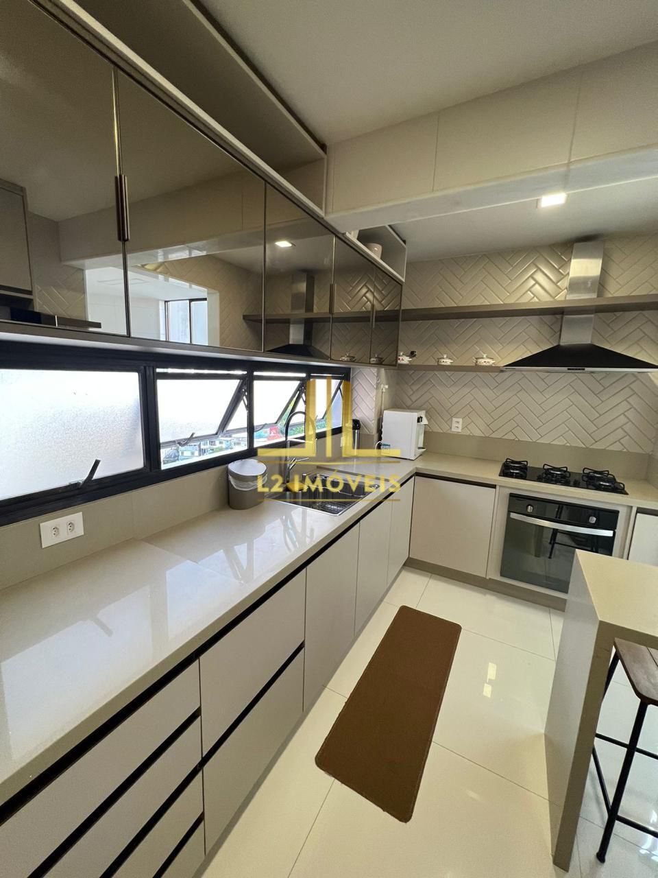 Cobertura, 3 quartos, 213 m² - Foto 10