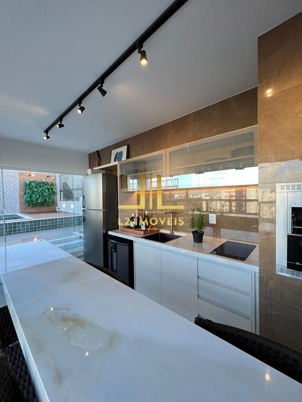 Cobertura, 3 quartos, 213 m² - Foto 4