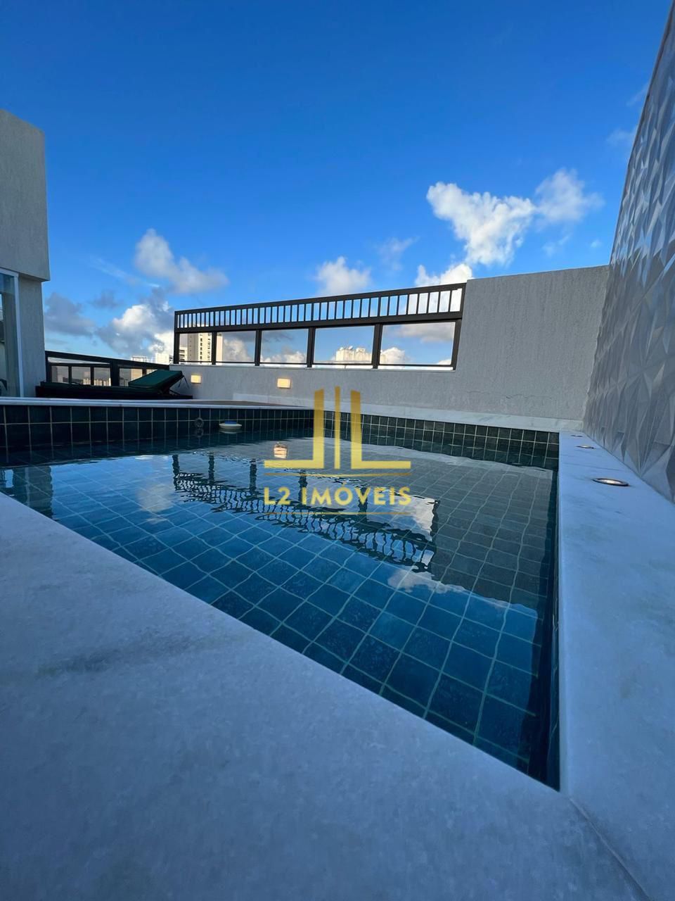 Cobertura, 3 quartos, 213 m² - Foto 1