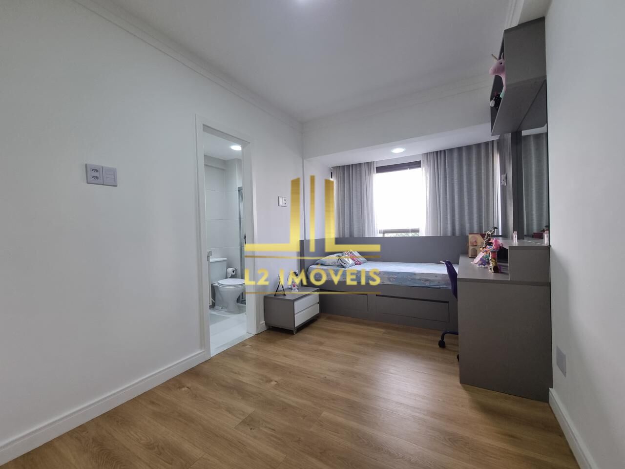 Apartamento à venda com 3 quartos, 145m² - Foto 15