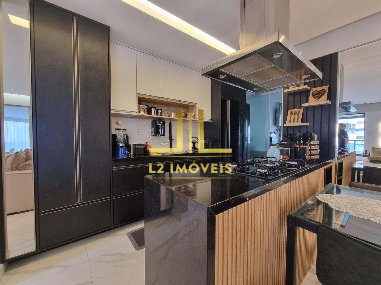 Apartamento à venda com 3 quartos, 145m² - Foto 19