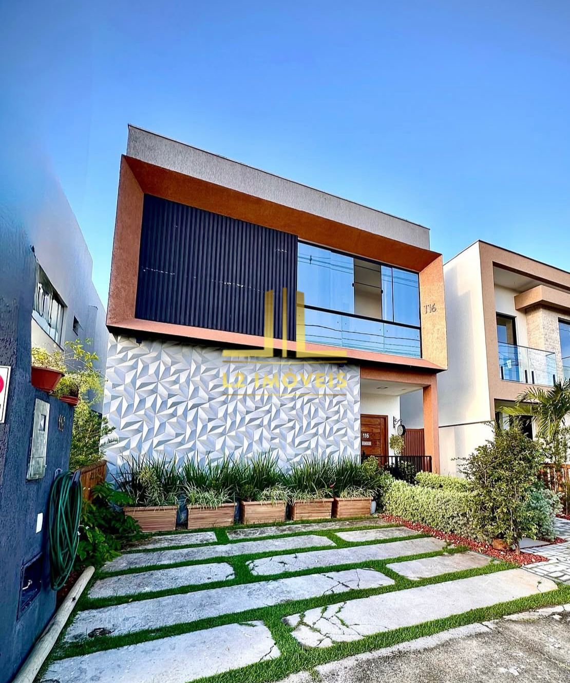 Casa, 4 quartos, 172 m² - Foto 1